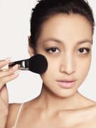 ��ױ����ô�� ��ױ�۵��÷�