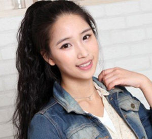 小卷发型图片 小卷发怎么扎好看