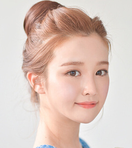 花苞头扎法步骤 花苞头扎法步骤介绍