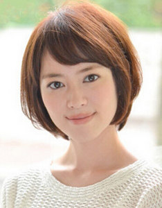 长脸女生短发发型 长脸女生短发发型图片