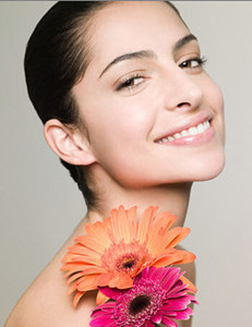 怎样去掉脸上的色斑 去除脸上色斑的小秘诀