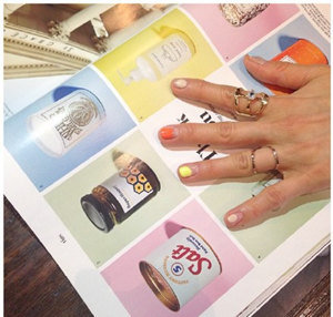 ��ϵ������־��ʽ ��־���׿�ʽͼ��