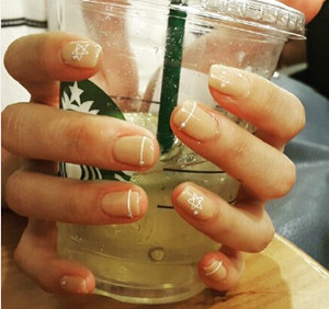 夏日美甲图片 甜美可爱夏日韩风美甲图案