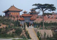 ��ɽ����Щ���ξ��� ��ɽ�������