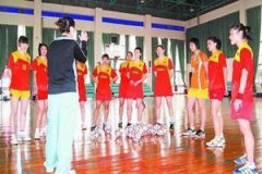 ����Ľ������� �����˶���Ҫ�ŶӺ���