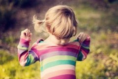 �μ�С�����˵�Ԣ�� �μ��Լ�С������