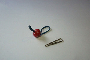 创意旧物改造之口香糖瓶子制作实用的收纳耳机线