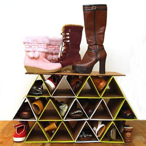 手工diy废物利用之废旧纸箱板DIY家用鞋架收纳