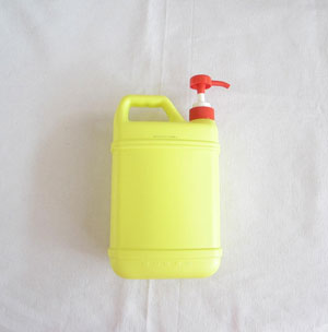 洗洁精瓶子旧物改造 变身厨房收纳盒全教程