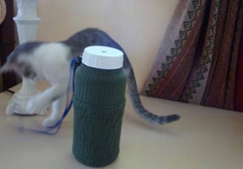 旧衣服自制水杯保温杯套教程 旧衣服再利用