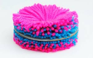 旧毛线制作挂饰品教程 废旧毛线再利用