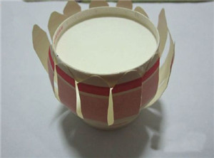 小学生手工制作灯笼之纸杯的儿童灯笼制作方法