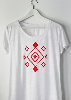 ��T������