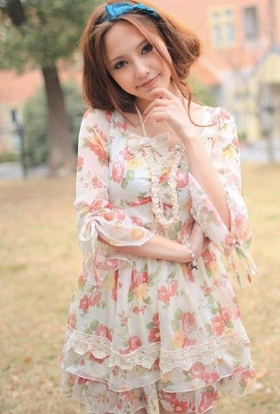 韩日雪纺连衣裙 时尚春装浪漫来袭