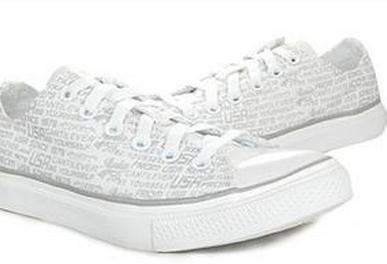 Ь��̫��ʱ��ϵЬ������ Ь��̫����ôϵ�ÿ�