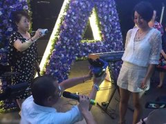 �����������P����� ��ʾ�Ժ��뿿����