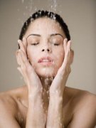 ����������ϴ���� ��Ҫֱ�Ӱ�������������