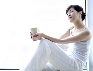 解析白带发黄是怎么回事 白带发黄是什么原因