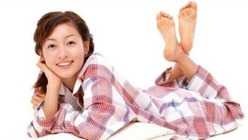 女性经期多吃素食可缓解痛经