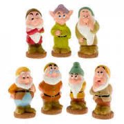 ���Ӻ��ߵľ�����С�����а��׶�����