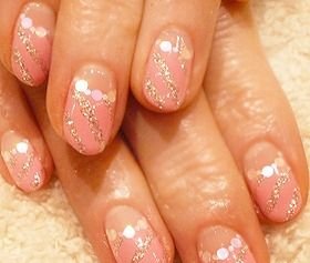 点击图片进入下一页 2015奢华名媛范儿时尚美甲 奢华名媛范儿美甲推荐