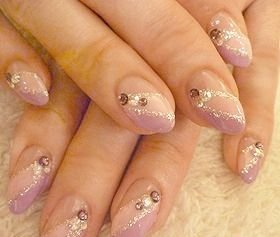 点击图片进入下一页 2015奢华名媛范儿时尚美甲 奢华名媛范儿美甲推荐