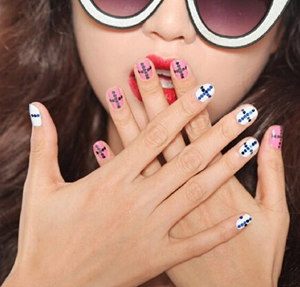 学美甲有前途吗 女孩子学美甲有前途吗