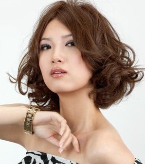 女生短发发型图片 流行女生短发发型图片
