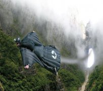 ��װ���� ��Σ�յļ����˶�