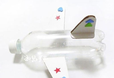 自制玩具飞机之手工饮料瓶改造飞机模型