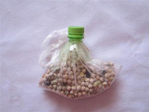 最新diy 旧物利用塑料瓶制作塑料袋密封收纳