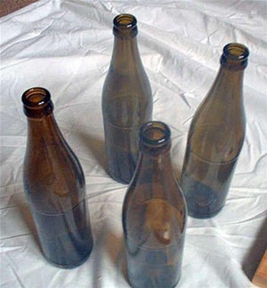 最新diy用酒瓶子自制储物架图解