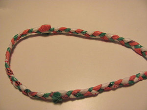 变废为宝手工之废塑料袋编织置物小篮子