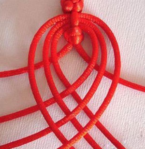 红绳手链编织方法 最简单的红绳手链教程