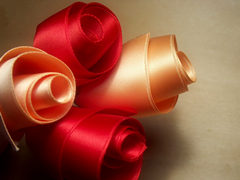 丝带玫瑰的做法