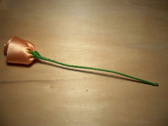 丝带玫瑰的做法