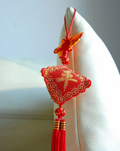 手工DIY平安福车挂的做法