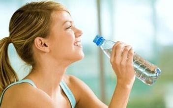 体检前能喝水吗 早晨体检能喝水吗