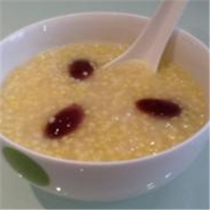 小米粥的功效与作用