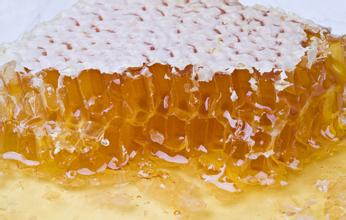 如何鉴别蜂蜜 鉴别蜂蜜的方法