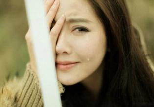 眼睛哭肿了怎么消肿 眼睛怎么去浮肿