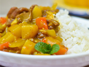 羊肉咖喱饭的做法