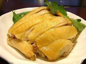 茂名美食推荐之水东白斩鸡的做法