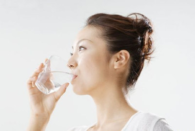日常生活如何健康喝水 健康喝水的方法