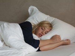 �ٽ�˯�ߵ�ʳ�� ʲôʳ���ܴٽ�˯��