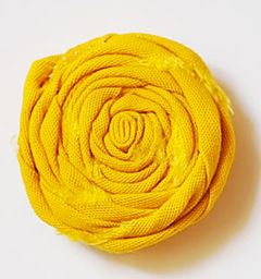 布艺玫瑰花制作方法