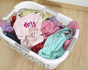 梦见弄脏衣服 周公解梦脏衣服