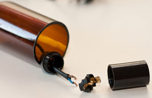 变废为宝手工小制作 啤酒瓶改造特色灯罩做法