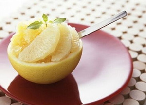 8个柚子皮的妙用小方法