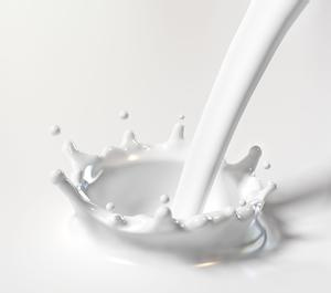 利用过期牛奶自制面膜